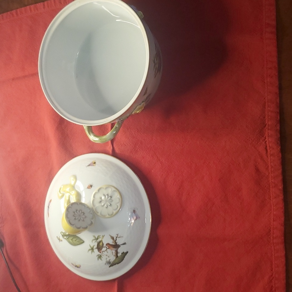 Herend - Picture 2 of 5
